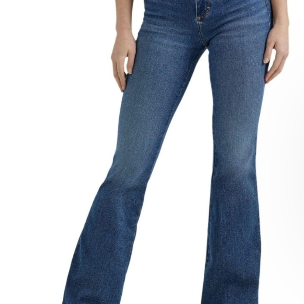 Wrangler Retro,High-Rise Flare Jeans - Blue